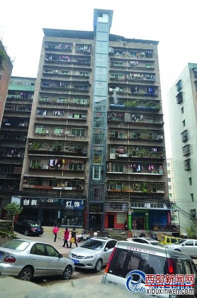 四川达州现“土豪楼”